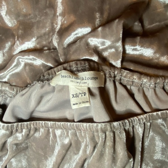 Metallic Silver Velvet-Crush w/ Bell Sleeves Sz XS - Picture 5 of 8